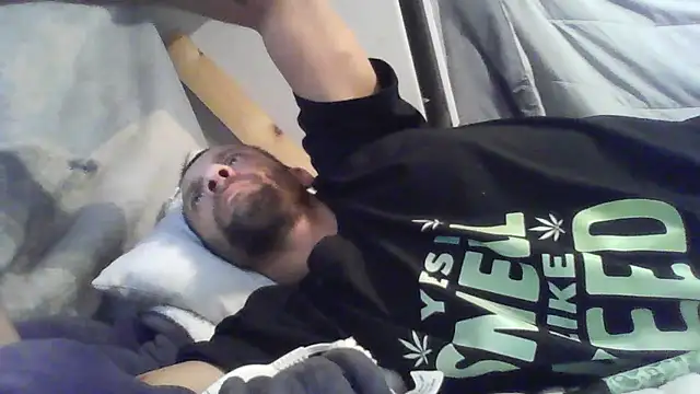 goodick4u28 online show from 12/18/25, 03:00