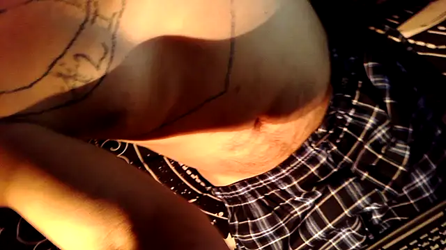 goodick4u28 online show from 12/05/25, 01:16