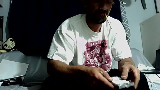 Snapshot of goodick4u28 chatting on 05/10/26, 03:54 goodick4u28 online show from 05/10/26, 03:54