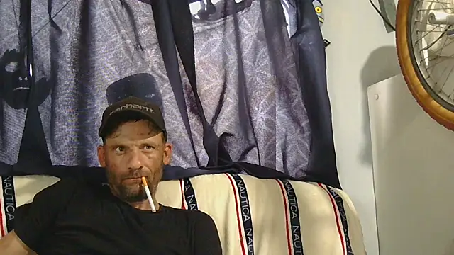 Snapshot of goodick4u28 chatting on 07/10/26, 08:42 goodick4u28 online show from 07/10/26, 08:42