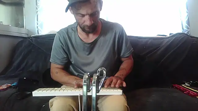 goodick4u28 online show from 03/12/26, 07:40