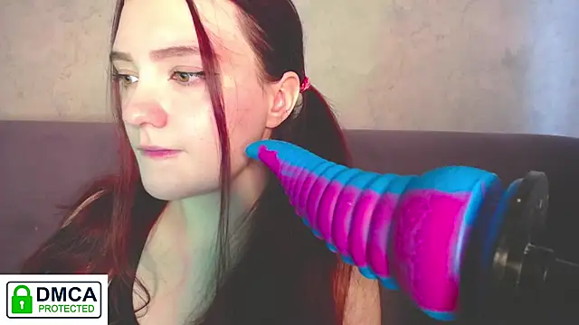 Snapshot of Alyssa___Scarlet chatting on 02/13/25, 10:23 Alyssa Scarlet online show from 02/13/25, 10:23