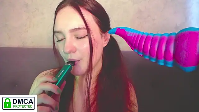 Snapshot of Alyssa___Scarlet chatting on 02/07/25, 09:37 Alyssa Scarlet online show from 02/07/25, 09:37