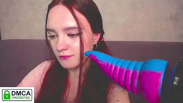 Snapshot of Alyssa___Scarlet chatting on 11/07/25, 09:30 Alyssa Scarlet online show from 11/07/25, 09:30