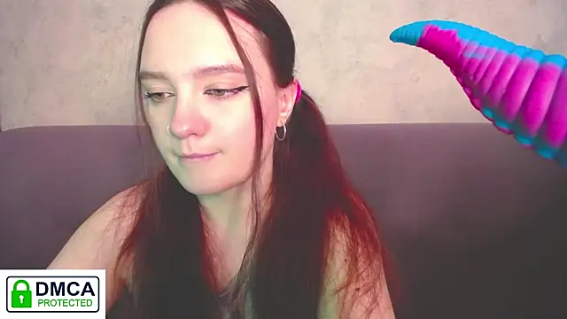 Alyssa   Scarlet online show from 12/23/25, 09:41