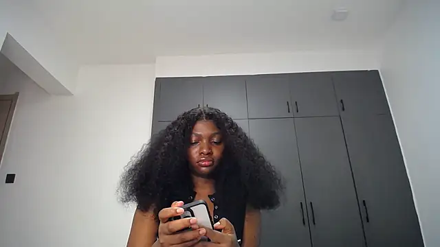 Snapshot of Pretty_Liya08 chatting on 07/16/26, 01:46 Pretty Liya08 online show from 07/16/26, 01:46