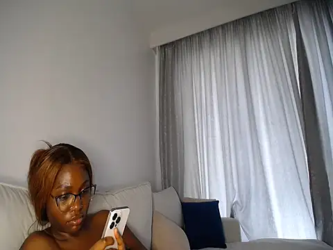 Pretty Liya08 online show from 04/13/26, 06:06