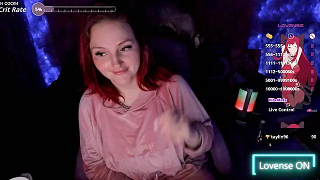Snapshot of Samanta_Lux chatting on 09/17/25, 03:19 Samanta Lux online show from 09/17/25, 03:19