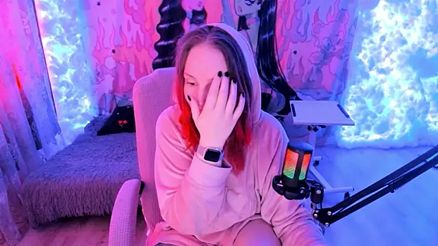 Samanta Lux online show from 03/06/26, 08:53