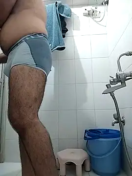 addydaddy579 online show from 10/23/25, 01:21