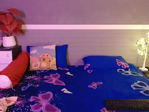 Snapshot of Jennythai123 chatting on 11/15/25, 11:36 Jennythai123 online show from 11/15/25, 11:36