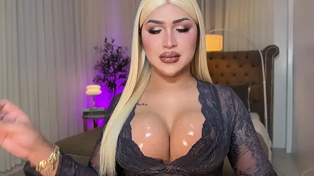 Your Majesty Tyra online show from 10/24/25, 05:06