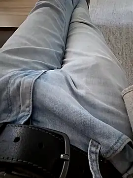 hakanozt online show from 12/20/25, 12:41