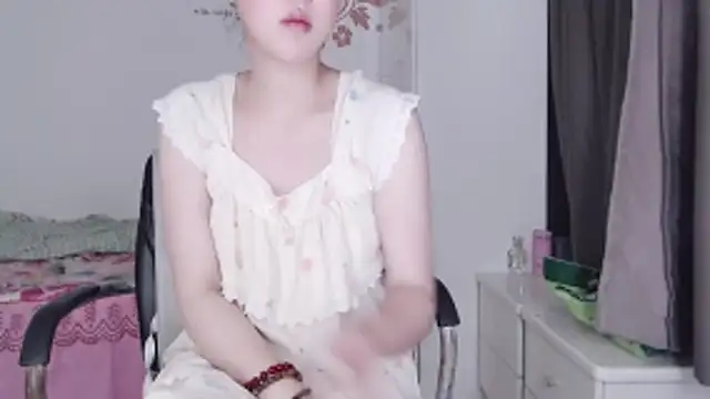 Me Me TW online show from 06/22/26, 12:24