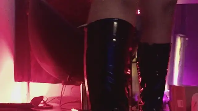 PerlaDivaio online show from 02/21/26, 12:51