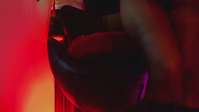 PerlaDivaio online show from 12/22/25, 11:43