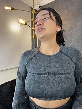 dayra angels online show from 04/14/26, 08:03