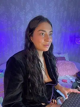 dayra angels online show from 05/28/26, 12:07