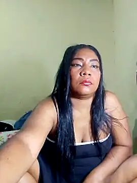 Snapshot of rosmery-navarro chatting on 05/27/26, 05:37 rosmery-navarro online show from 05/27/26, 05:37