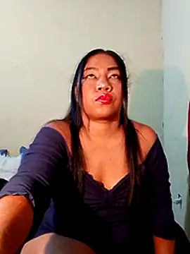 rosmery-navarro online show from 04/15/26, 06:19