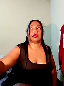 rosmery-navarro online show from 04/19/26, 06:36