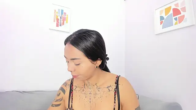 Snapshot of miss_soffi_ chatting on 09/22/25, 12:22 miss soffi online show from 09/22/25, 12:22