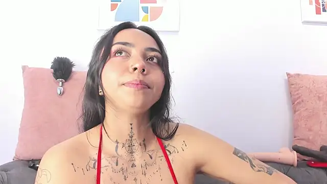 Snapshot of miss_soffi_ chatting on 01/17/25, 03:11 miss soffi online show from 01/17/25, 03:11