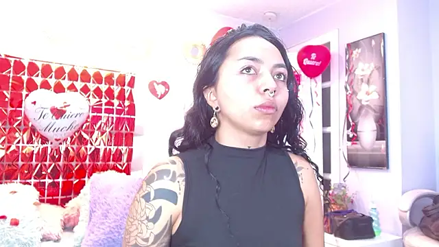 miss soffi  online show from 02/28/26, 12:27