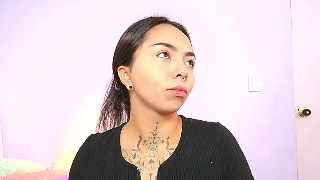 miss soffi  online show from 10/30/25, 12:25