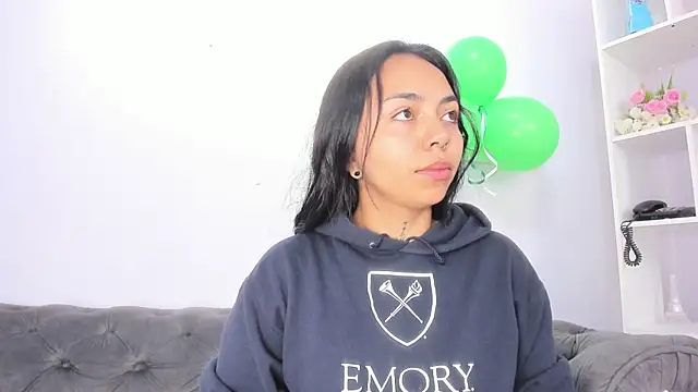 miss soffi  online show from 03/25/26, 12:26