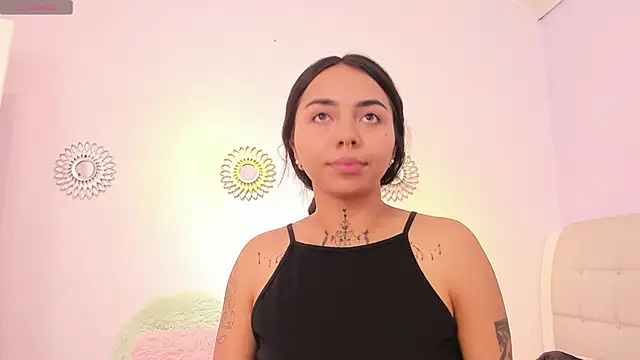 Snapshot of miss_soffi_ chatting on 01/22/25, 12:27 miss soffi online show from 01/22/25, 12:27