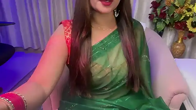 Snapshot of mahimagicdoll_DESI chatting on 02/26/25, 03:32 mahimagicdoll DESI online show from 02/26/25, 03:32