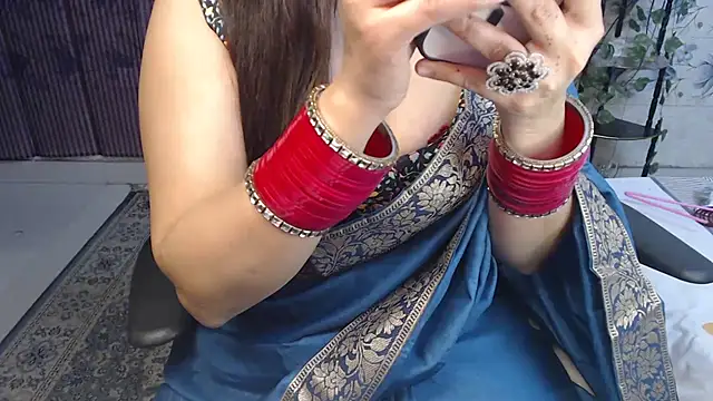 Snapshot of mahimagicdoll_DESI chatting on 01/30/25, 11:55 mahimagicdoll DESI online show from 01/30/25, 11:55