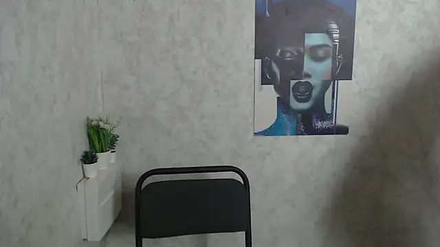 MisssShy  online show from 11/12/25, 07:45