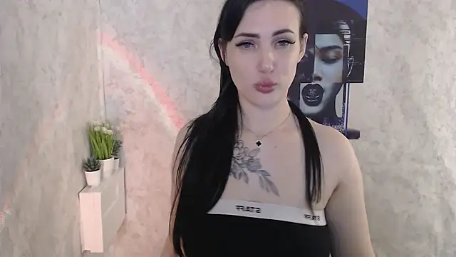 MisssShy  online show from 11/22/25, 10:19