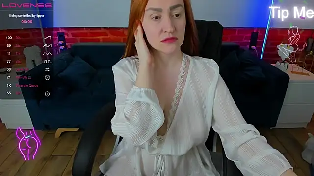 Kamilla Hot online show from 03/09/26, 07:06