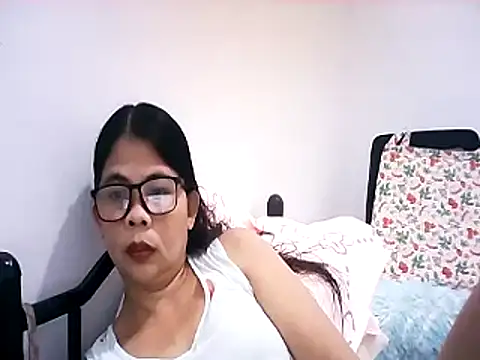 pinay milfxx online show from 11/29/25, 01:17