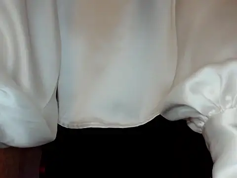 elenaza online show from 11/16/25, 10:13