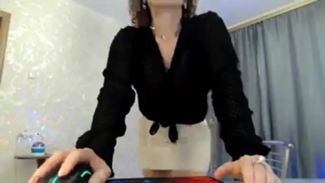 elenaza online show from 05/19/26, 10:11