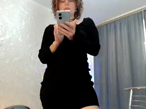 Snapshot of elenaza chatting on 02/05/25, 09:04 elenaza online show from 02/05/25, 09:04
