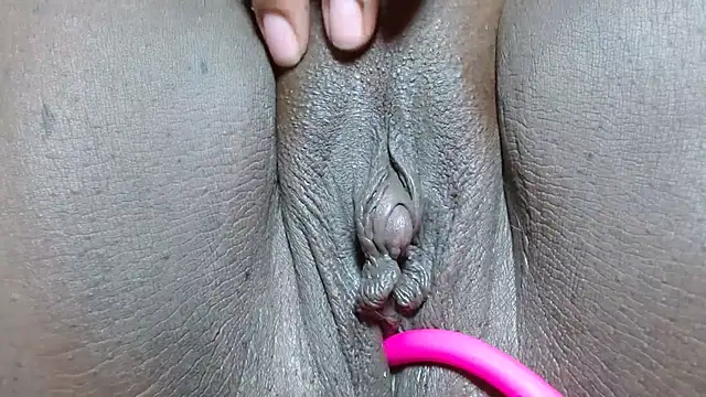 morenahott1 online show from 04/14/26, 01:27