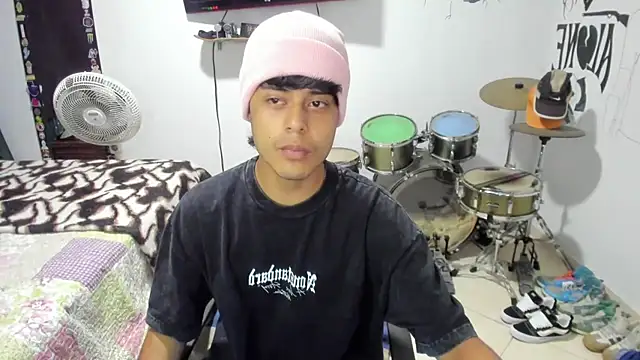 Zack falcon online show from 12/03/25, 04:13