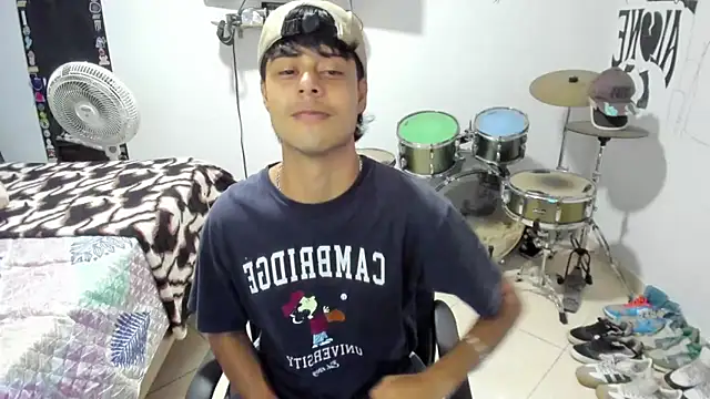 Zack falcon online show from 10/21/25, 03:28