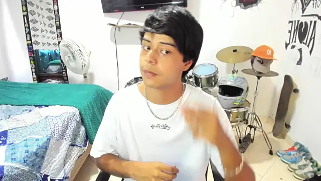 Zack falcon online show from 03/04/25, 08:49