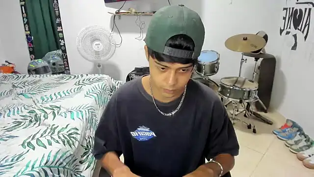 Zack falcon online show from 01/02/25, 11:06