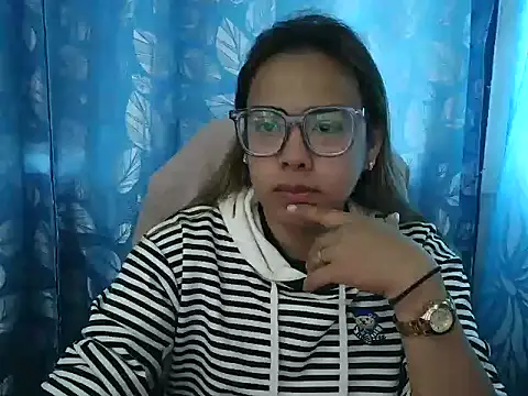 Your PrettyGirlxxx online show from 02/21/26, 01:18