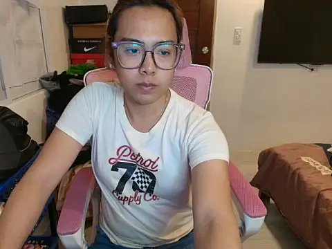 Your PrettyGirlxxx online show from 02/19/26, 10:12