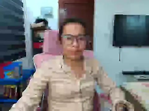 Your PrettyGirlxxx online show from 03/12/26, 09:24