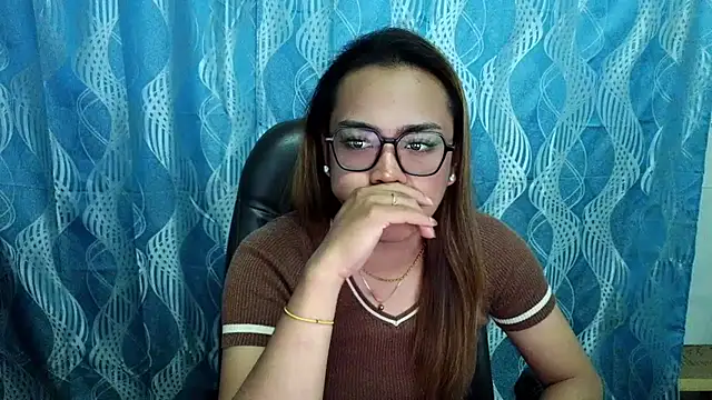 Your PrettyGirlxxx online show from 09/12/25, 02:01