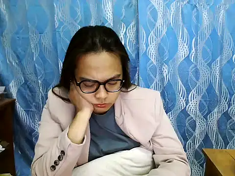 Your PrettyGirlxxx online show from 03/21/25, 05:32